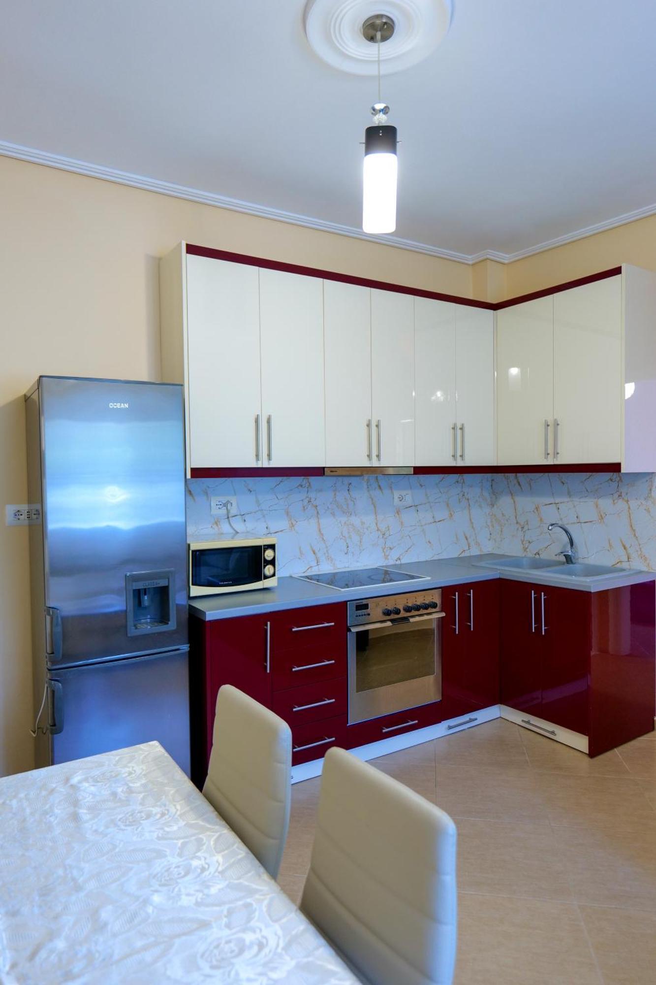 Brothers Lr Sarande Exterior photo